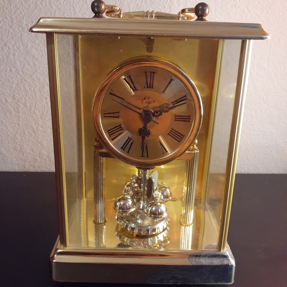 VTG Elgin Quartz Gold Plated 5"x8" Mantle Clock - Picture 2 of 6